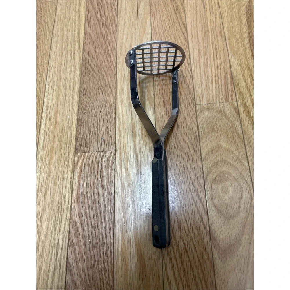 VTG 1950's Flint Arrowhead Stainless Vanadium USA Potato Masher‎ Black Handle